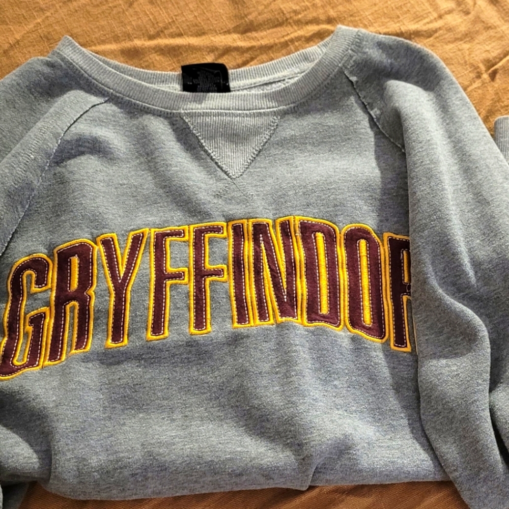 Universal Harry Potter sweater